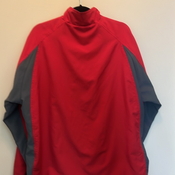 Reebok Red & Gray Full Zippered Windbreaker Size XL - Picture 7 of 11